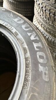 235/60 R16 104H