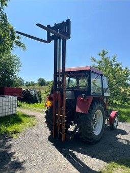 Vysokozdvih za traktor