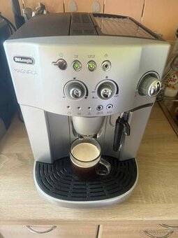 De'Longhi Magnifica