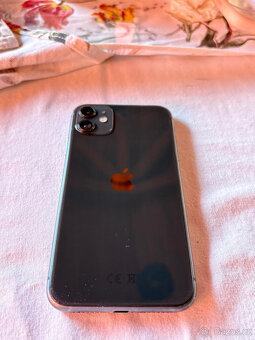 iPhone 11 64 GB