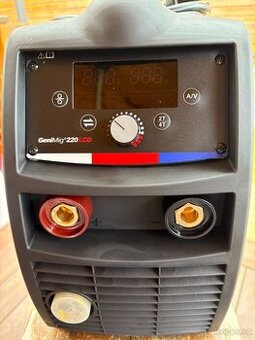 Svářečka CO2 - Kowax GeniMig 220 LCD,vč.příslušenství