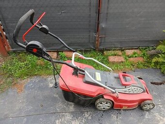 Elektrická sekačka Hecht s pojezdem