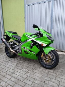 Kawasaki zx-9R