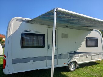 Prodám karavan hobby 560 UL . EL POJEZD, ODDĚLENÉ POSTELE