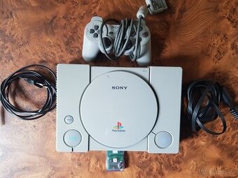 Playstation 1 fat funkční