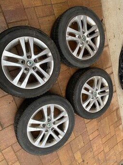 Alu kola 16” 5x112 Škoda a zimní pneu 205/55R16