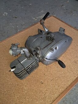 Motor jawa pionýr 20,21,23