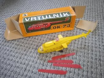 RETRO HRAČKA VRTULNÍK OK-73