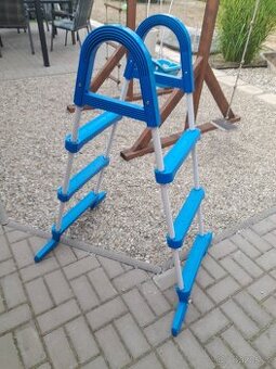 Schůdky,žebřík k bazénu.
