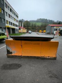 sněžný pluch - HYDRAC U-III-320