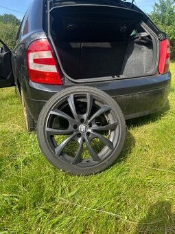 Alu kola OZ RACING MSW R17