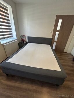 Prodám čalouněnou postel IKEA Sabovik