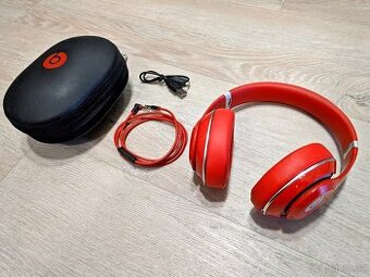 Sluchátka Beats Studio 2nd gen červené