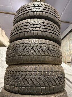 Prodám zimní pneu 215/60/16 Continental a Lassa - 1