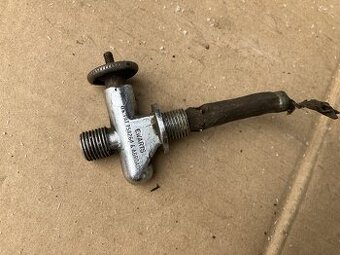 zajímavý palivový kohout EWARTS england