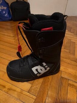 Boty na snowboard DC