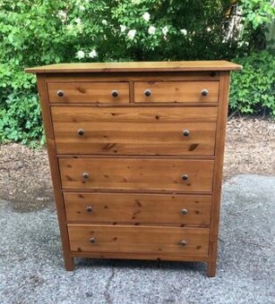 KOMODA IKEA HEMNES >