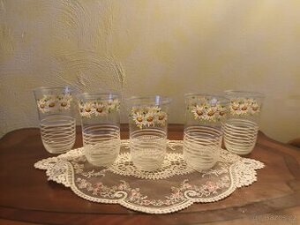 Ručně malované retro sklenice