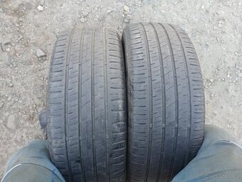 2x letni vredestein 205/55 R16, dezen=4 az 5mm