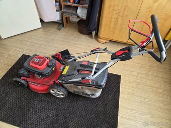 Prodám sekačku Hecht 5556