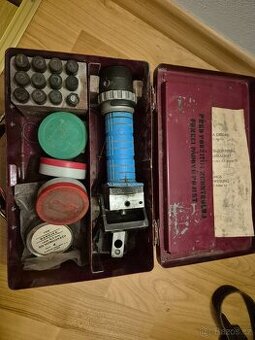 Nastřelovací pistole do betonu a železa