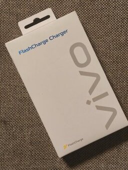 Originální nabíječka VIVO 80W