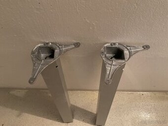 Hliníkové nohy ke stolu