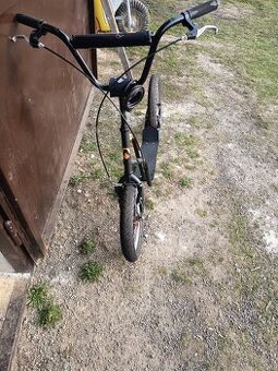 Koloběžka Kickbike – skoro nejetá