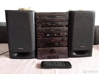 Věž Technics SA-CH750