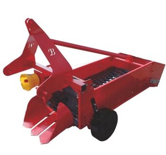jednořádkový vyorávač brambor na traktor