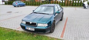 Škoda Octavia 1