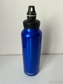 Láhev na pití SIGG WMB Traveller Dark Blue 1,5 L