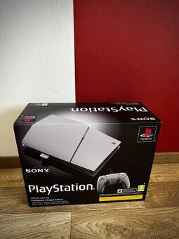 PlayStation 5 - 30th Anniversary Limited Edition