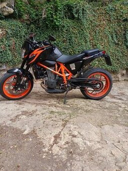KTM Duke R 690, r. 2017