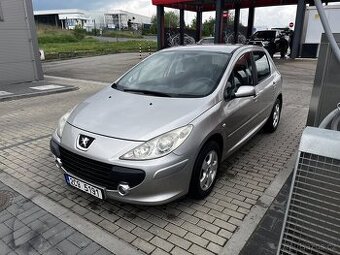 Peugeot 307, 1.4, 65 kW, r.v. 2006