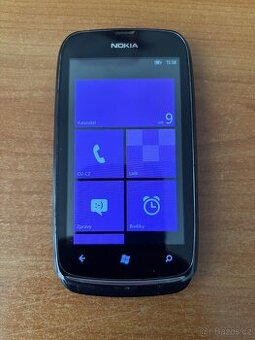 Nokia Lumia 610