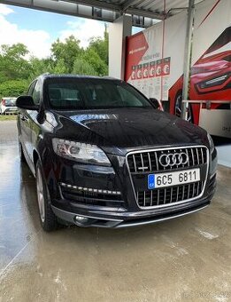 Audi Q7 S-line