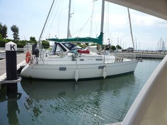 Plachetnice BENETEAU OCEANIS 351 - 1