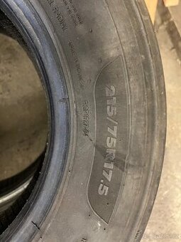 215/75 r17.5 přední vodicí