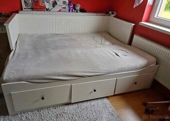 Rozkládací postel ikea Hemnes