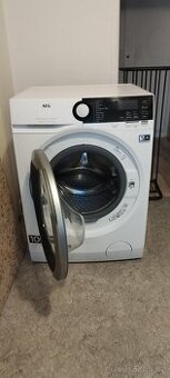 Prodám AEG pračku 1-8 kg - 1