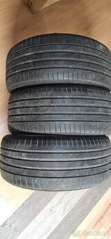 Letní pneu Pirelli P Zero 245 /35 r20