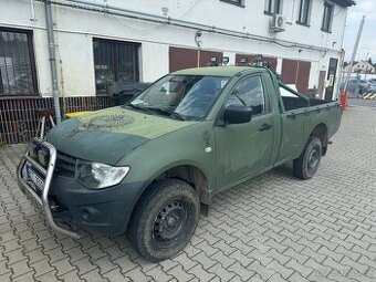 Mitsubishi L200 2013 – pracovní vůz pro les/myslivost