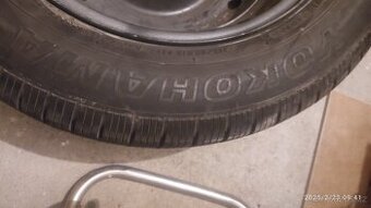 Pneu + plechový disk 215/60 R16 95v