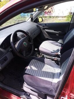 Fabia 1,4 16 v rok 2001