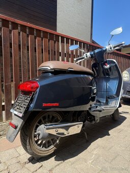Lambretta v125 special