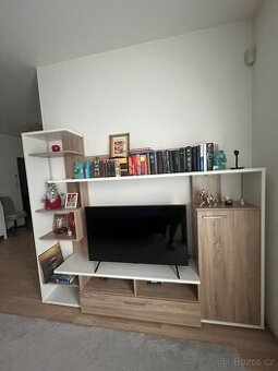 Moderní obývací stěna 2 m x 1,55 m