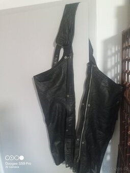 Kožené návleky na moto NAZRAN