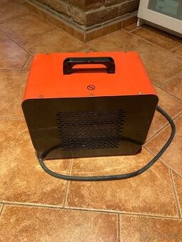 Elektrické výkonné topidlo s napětím 380V