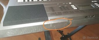 Klávesy Yamaha PSR-E353 se stojanem